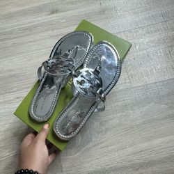 Tory Burch Sandals Size 7