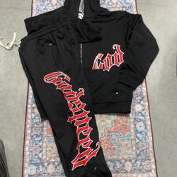 Hoodie And Sweats 