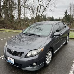 2010 Toyota Corolla S  1.8L