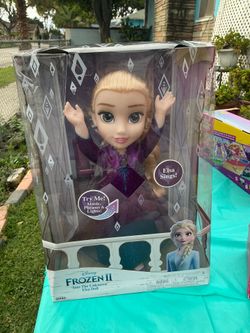 NEW Frozen Purple Dress Singing Elsa