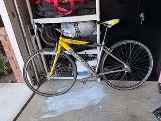 Giant OCR3 Road Bike