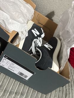 New Balance Sneakers