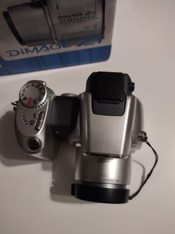 MINOLTA CAMERA