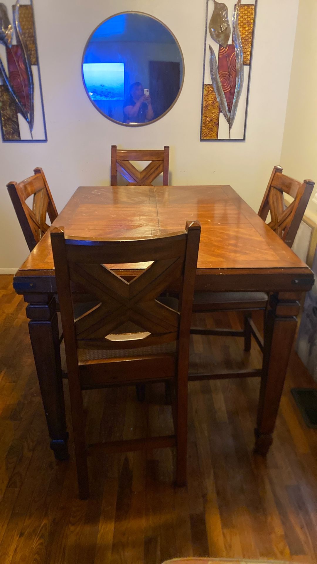 Rustic Expandable Gathering Dining Table 4 Chairs
