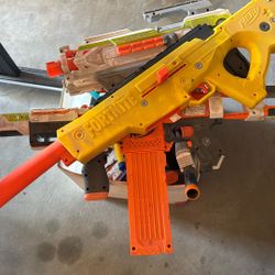 Nerf Guns 