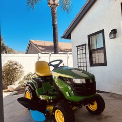 John Deere s170 NEW 48in 24 HP riding mower