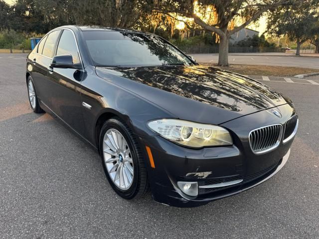 2013 BMW 528i