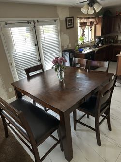 Dining Table With Chairs