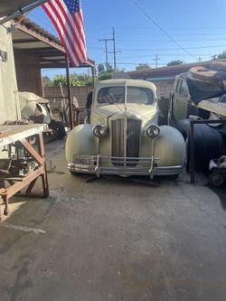 1938 PACKARD MODEL 110 4dr Sedan 