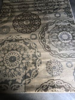 New Rug never used