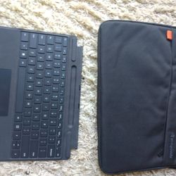 Microsoft Surface Pro 8 Keyboard and Bag 