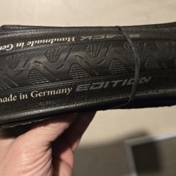 ** CONTINENTAL 4 Seasons Black Edition **