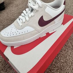Womens Nike Sneakers
