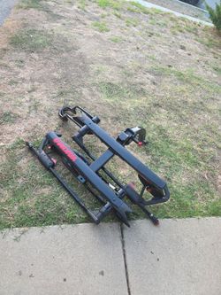 Yakima 2 bike bicycle rack hitch travel dual black  heavy duty great condition