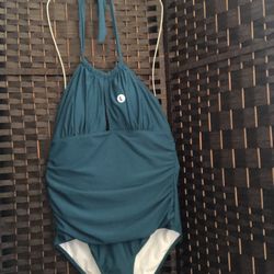 Women’s Swimming Suits 