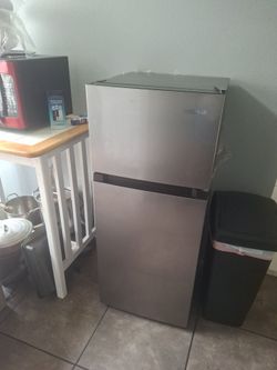 Apt. Size Frige $150
