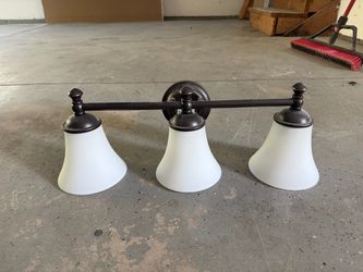 3-Light Vanity Bar Light Fixture
