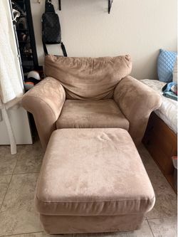 Lounge chair beige Natuzzi brand