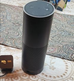 Amazon alexa echo speaker with charger