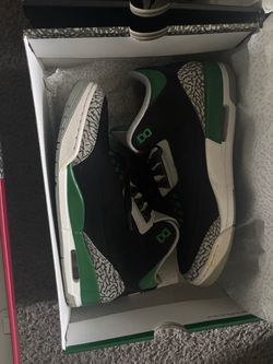 Jordan 3 - Pine Green (Size 10.5)