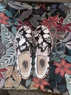 Skull Print Vans Slip-Ons