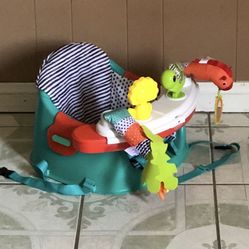 LIKE NEW INGENUITY BABY HIGH CHAIR!!!!