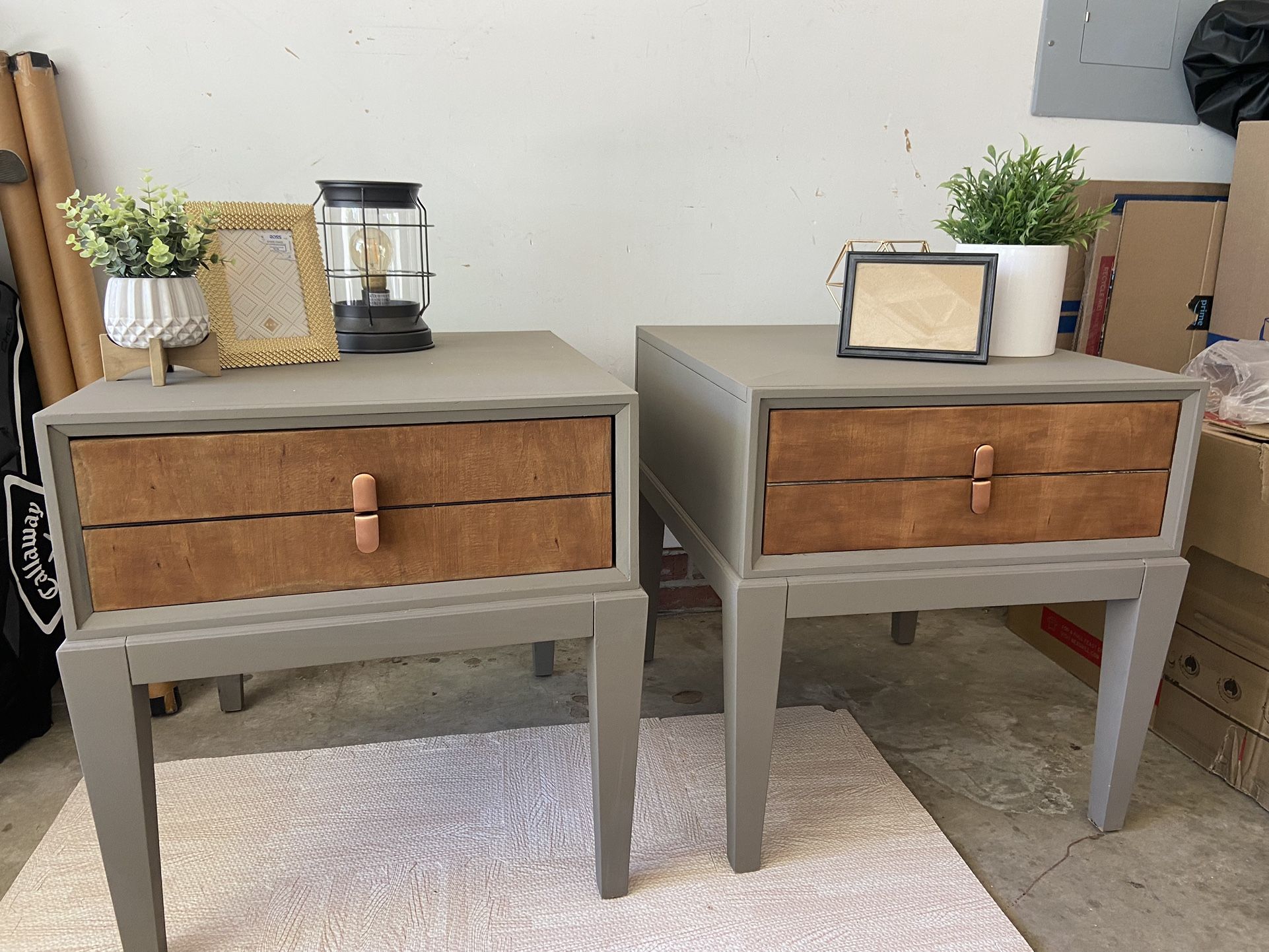 Night Stands / End tables