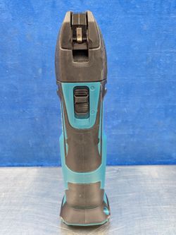 Makita Multi-Tool XMT03