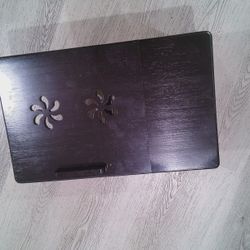 Mesa Para Computadora / Tablet For A Computer 