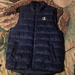 Champion No Sleeve Puffer Jacket/ M/ 40