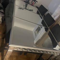 Silver Mirror Table (6-8 Seater)