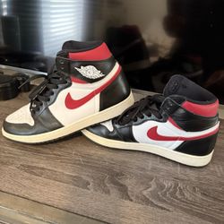 High Jordan 1 Red/white/black