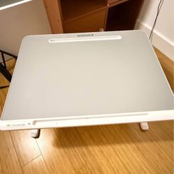 Laptop stand with groove for iphone and ipad - must go by 11/29!!!