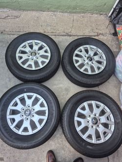 Toyota tacoma sr5 wheels