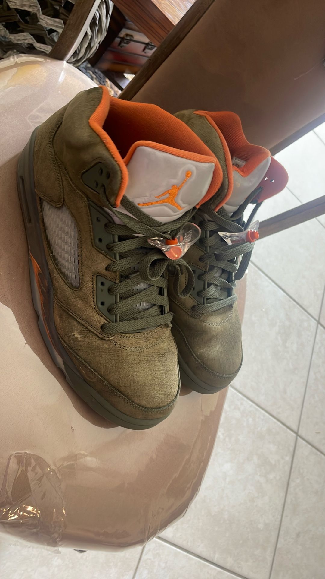 Jordan 5 Olives