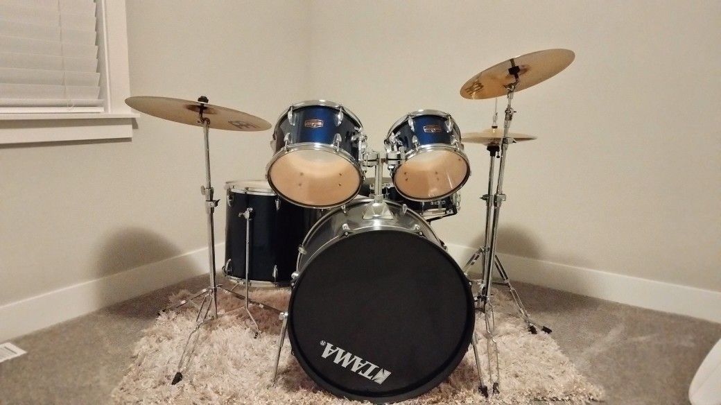  Tama 5 piece Drum Set