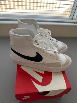Nike blazer size 4.5