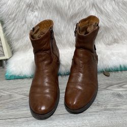 EARTHIES Sintra Almond Brown Leather Booties size 9.5  B