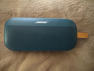 Bose Soundlink Flex Gen 2 - Excellent Condition!