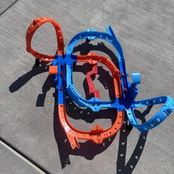 Hot wheels Track 
