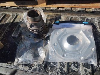 JAYCEE BILLET SWING AXLE SIDE COVER and BugPack Swing Axle Super Diff Double Snap Ring for VW Transaxle - B5-0811
$400 
Side plate has some scratches 