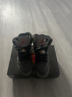 Jordan 5 Off Whites 