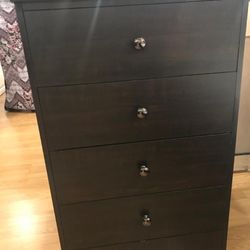 4 DRAWER DRESSER