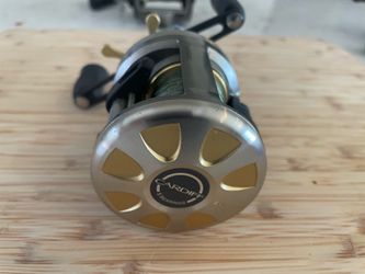 Shimano Cardiff 300a w/ 30 lbs braid