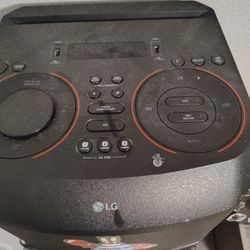 Bluetooth And Radio