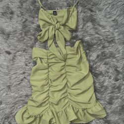 Shien Two-Piece (L) $5 