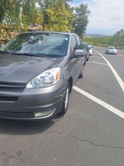 2005 Toyota Sienna