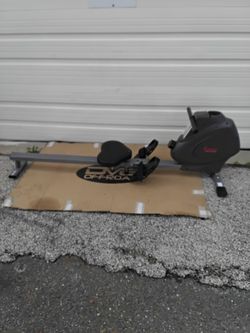 Nice Gray Rowing Machine And With Functional LED Readout New Display Model.
