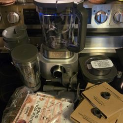 Ninja Blender / Food Processor 