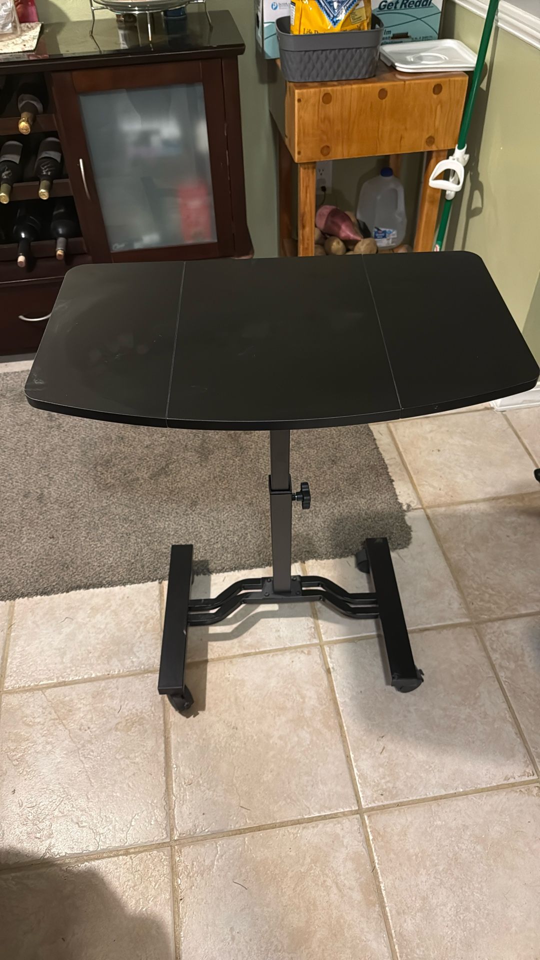 Free Affordable Table